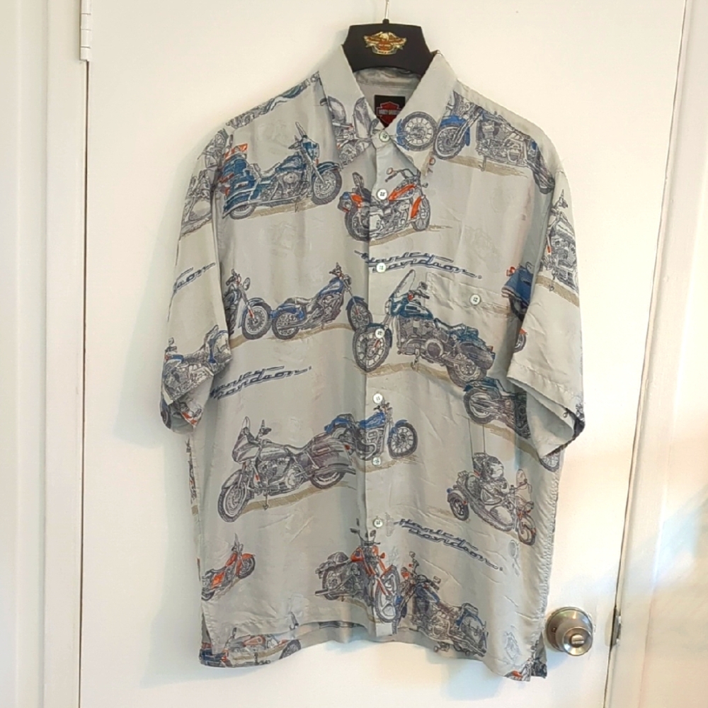 Harley-Davidson Gray and Blue 100% silk Casual Button Down Shirt